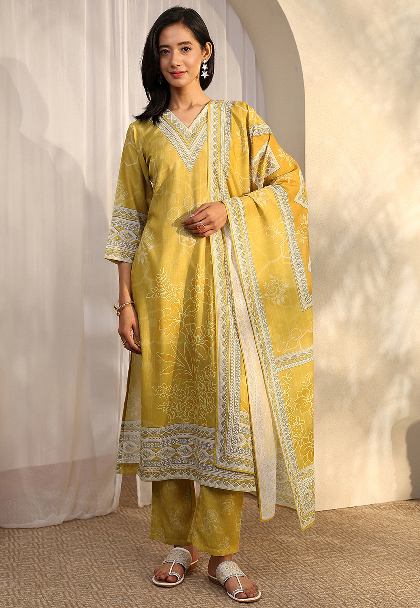 LIBAS Floral Print Straight Kurta Set-picture-52