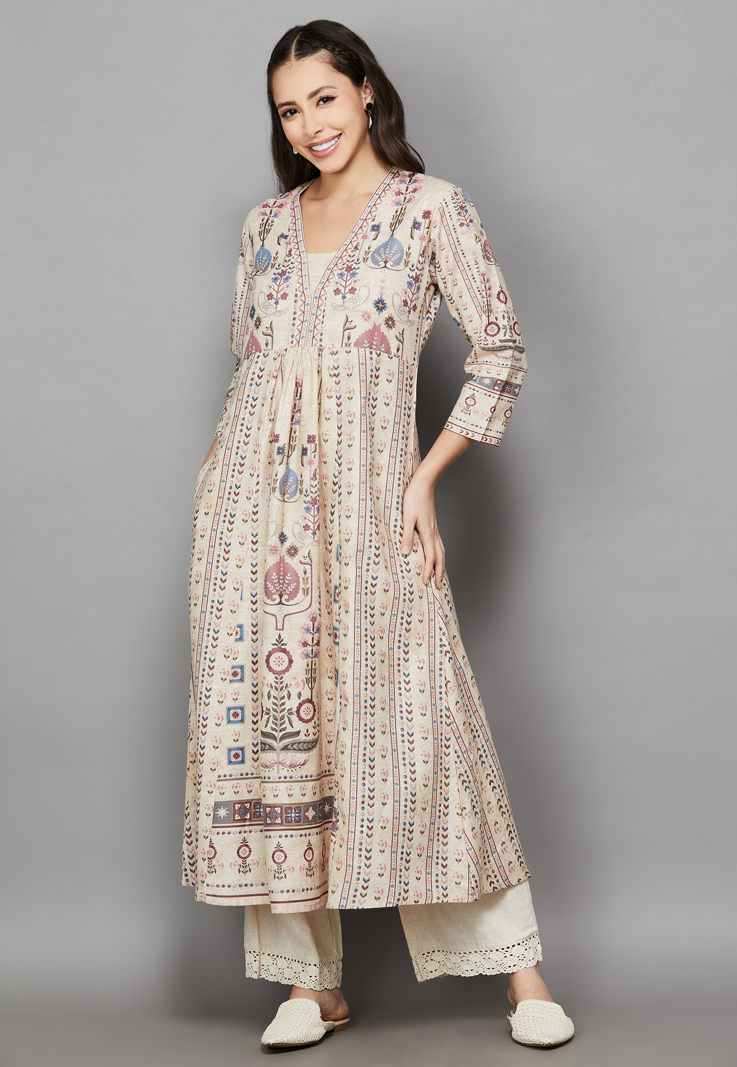 SPAN Ethnic Motif V-Neck Anarkali Kurta-picture-22