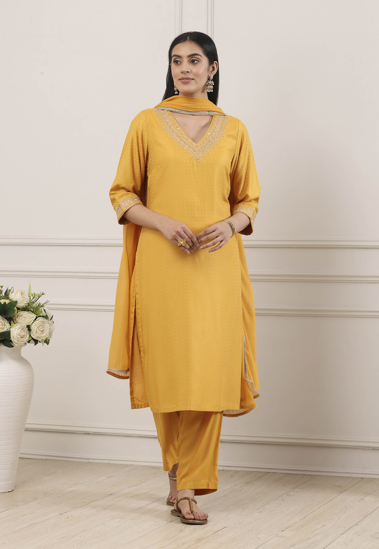 BIBA Self Design Straight Kurta Set-image-10