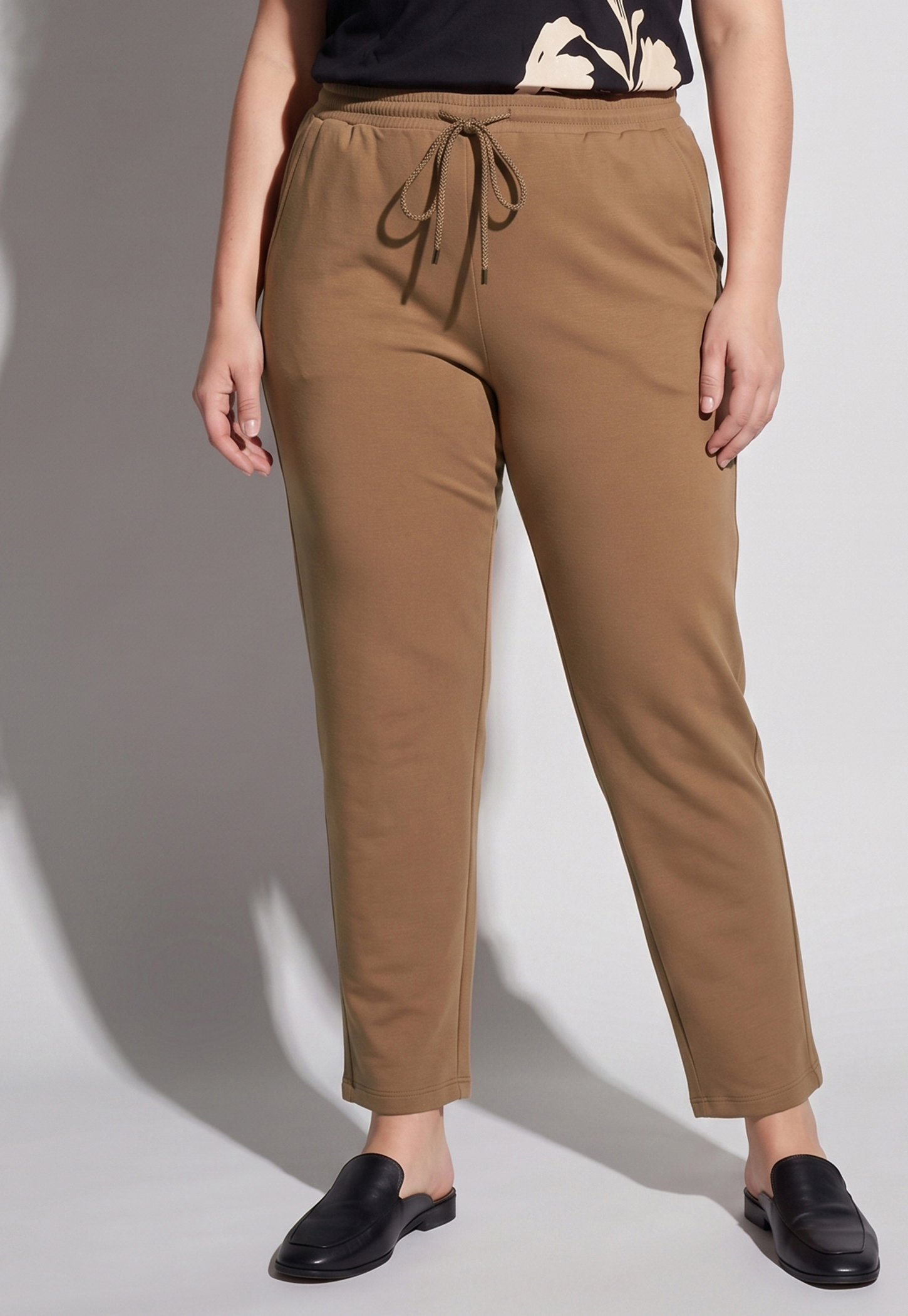 NEXUS Solid Trousers-image-47
