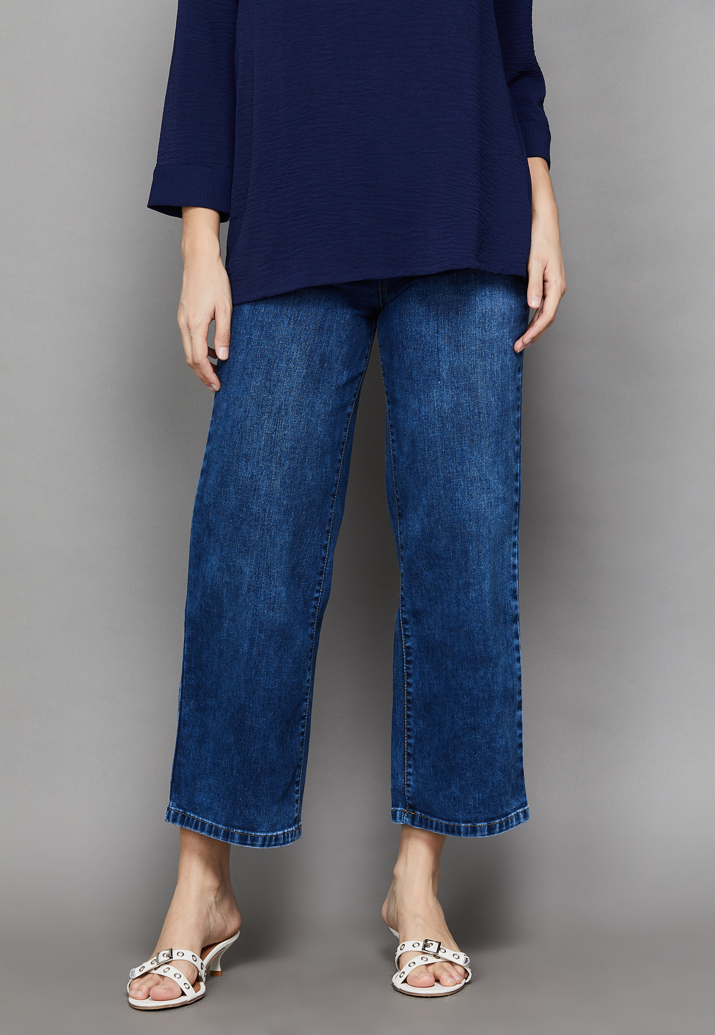 KRAUS Cropped Wide Leg Jeans-picture-12