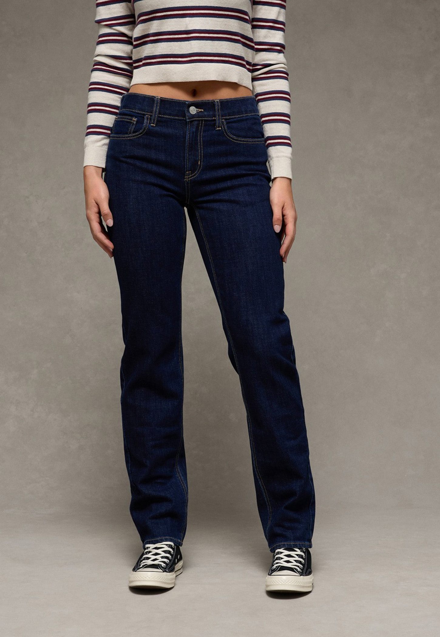 AMERICAN EAGLE Solid Straight Fit Jeans-picture-48