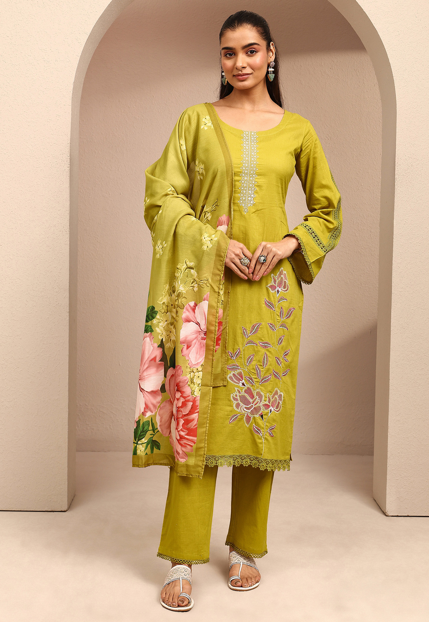 LIBAS Embroidered Kurta Set-picture-13