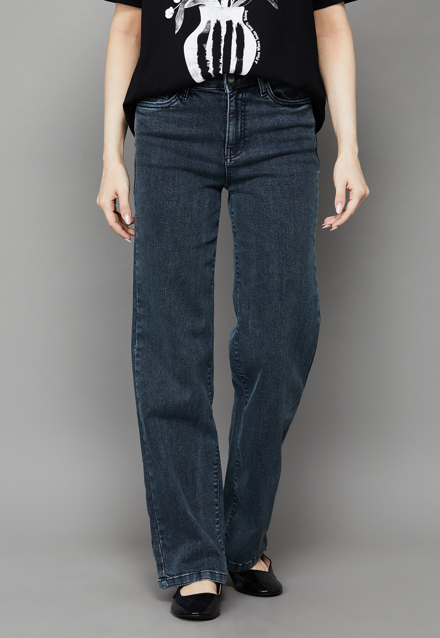 KRAUS Solid Straight Fit Jeans-picture-47
