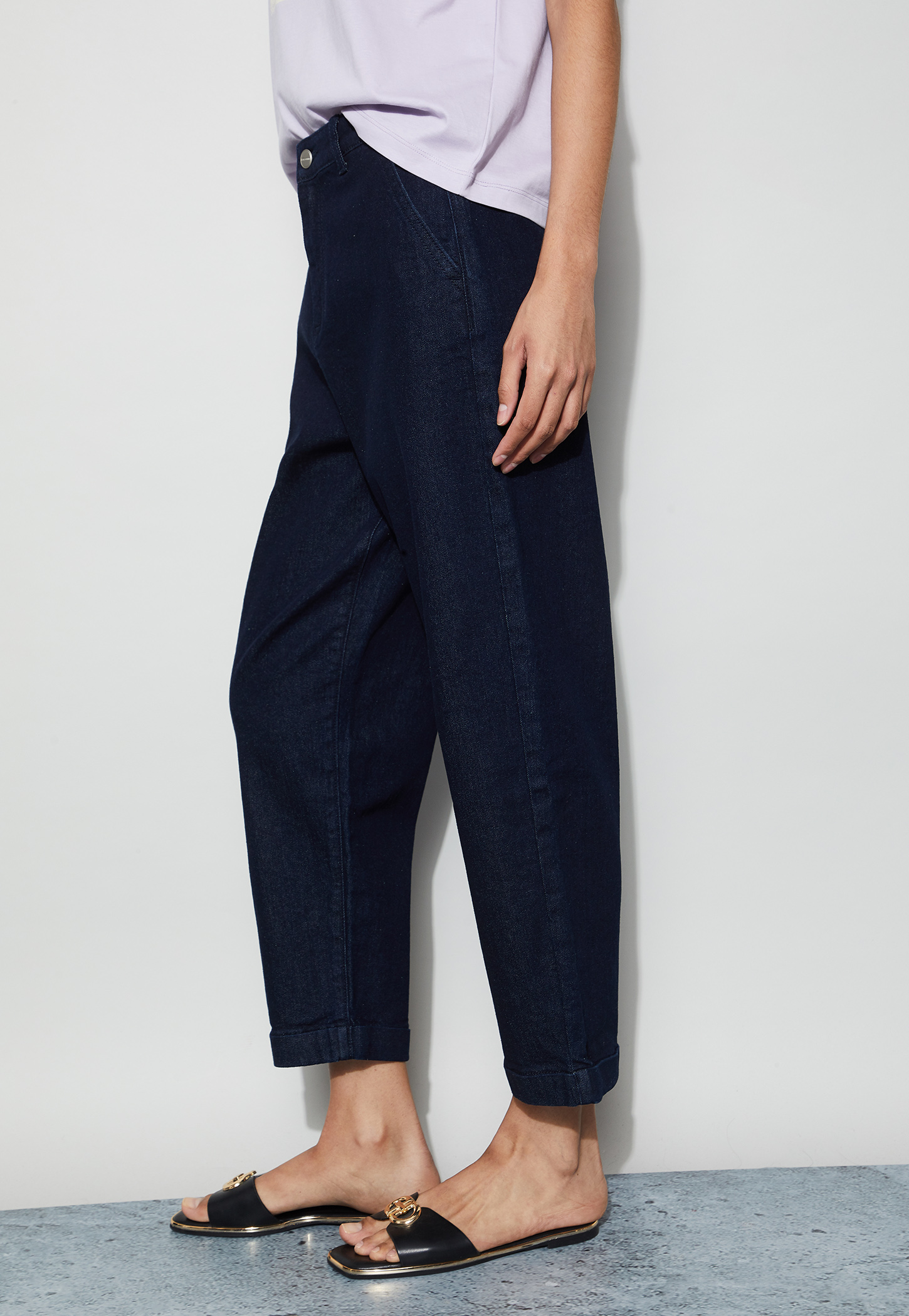 FAME FOREVER Washed Mom Fit Jeans-picture-18