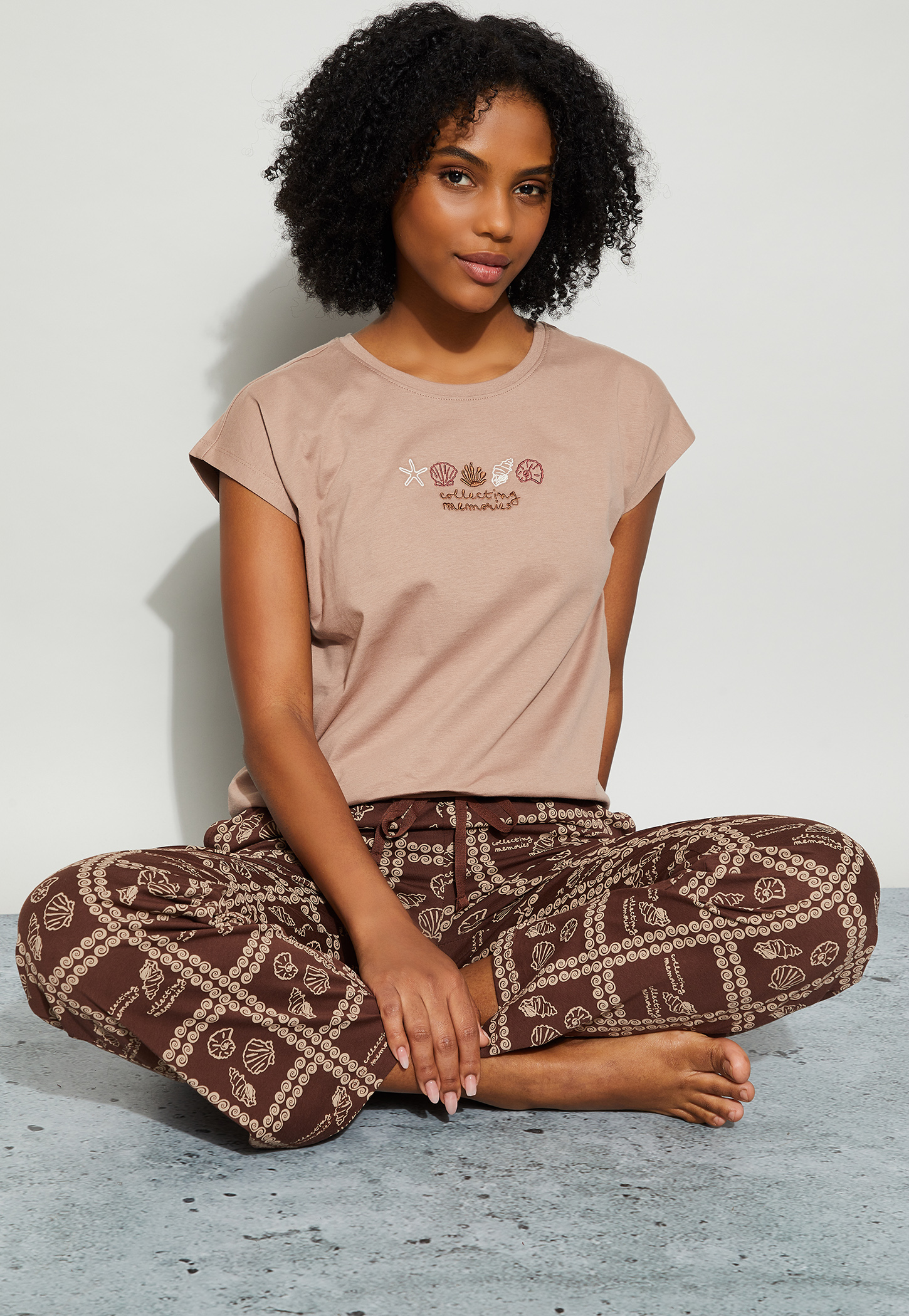 GINGER Embroidered Lounge T-shirt-picture-26