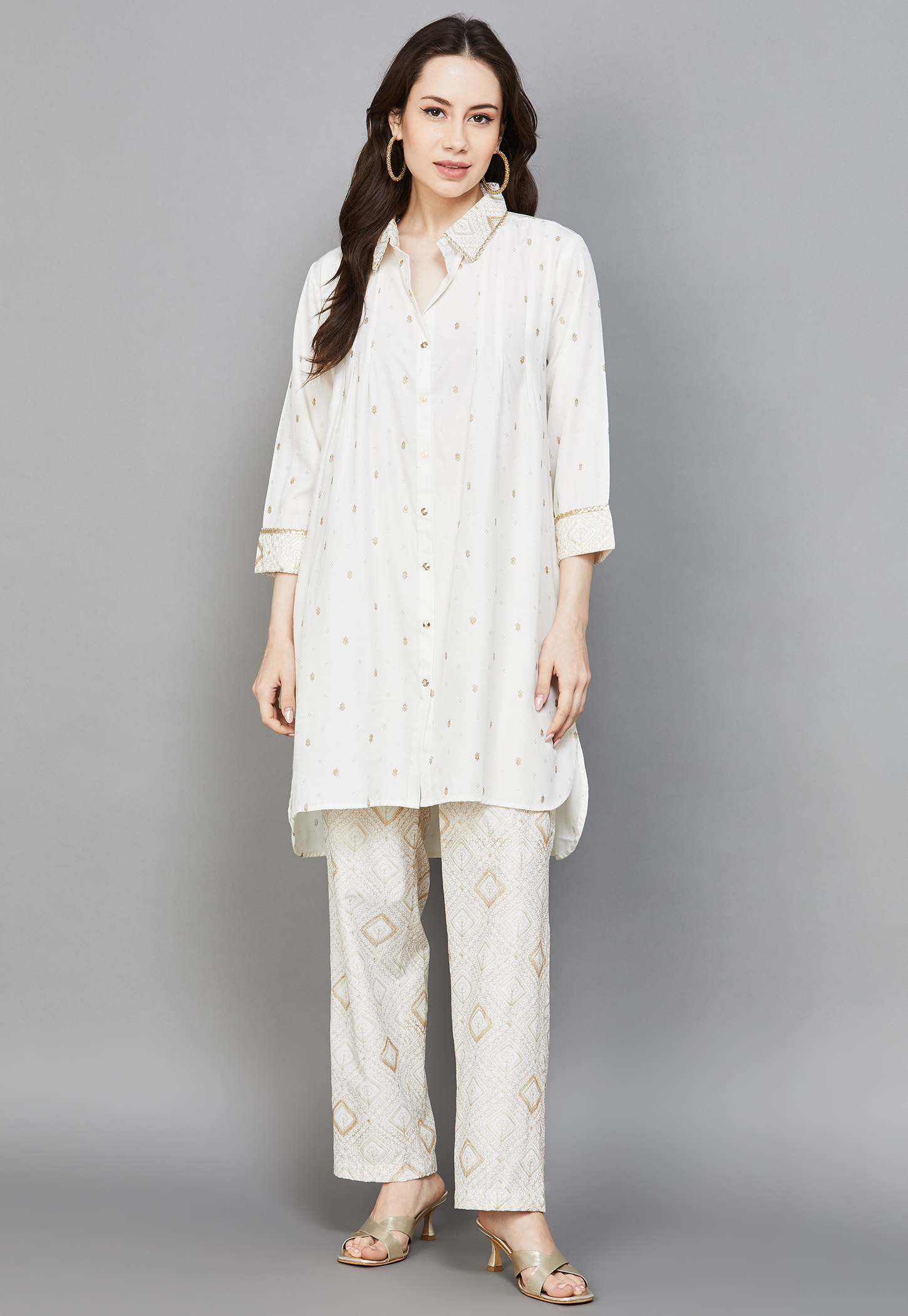 SPAN Embroidered Kurta Set-picture-14