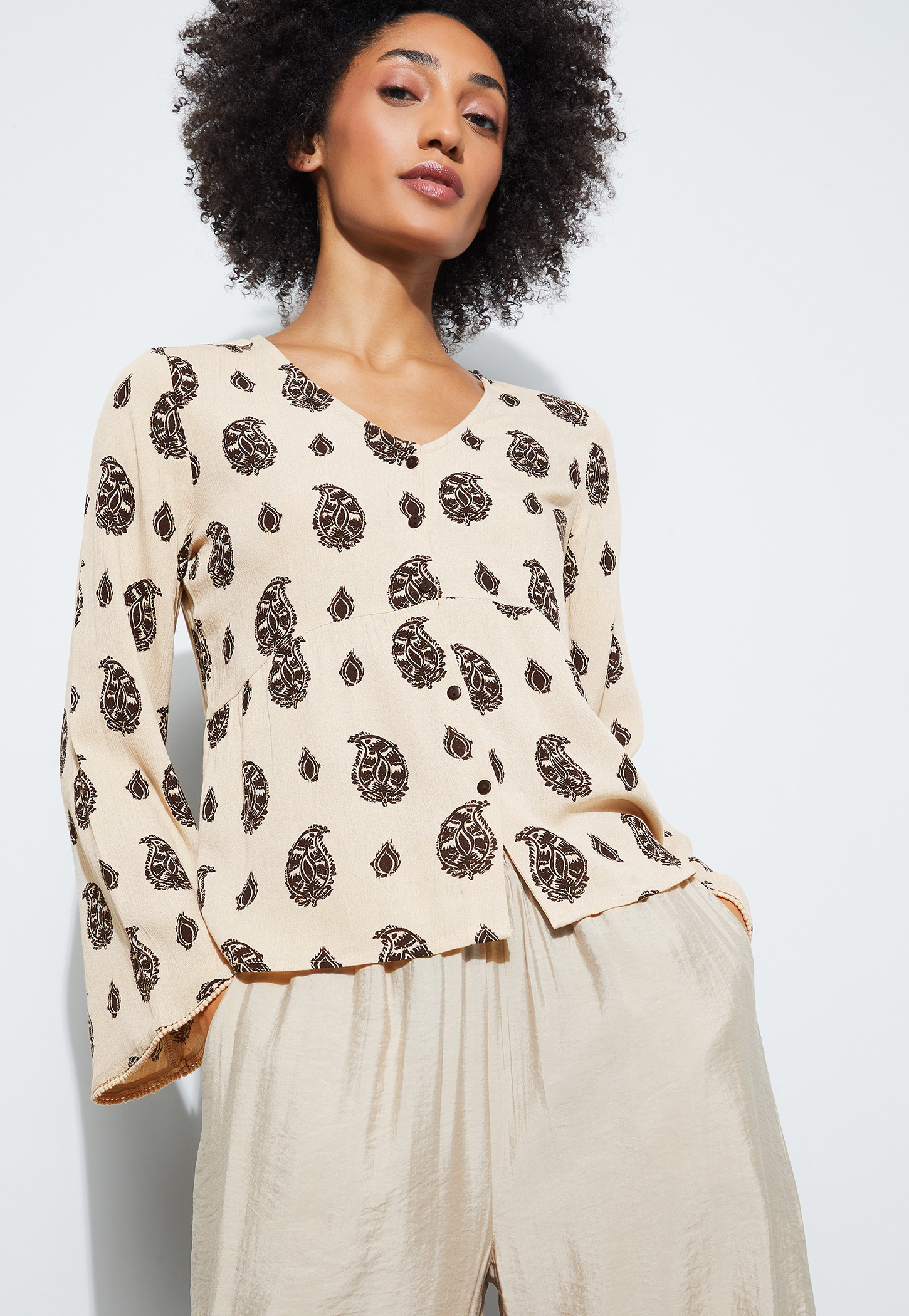 FAME FOREVER Paisley Print Top-picture-29