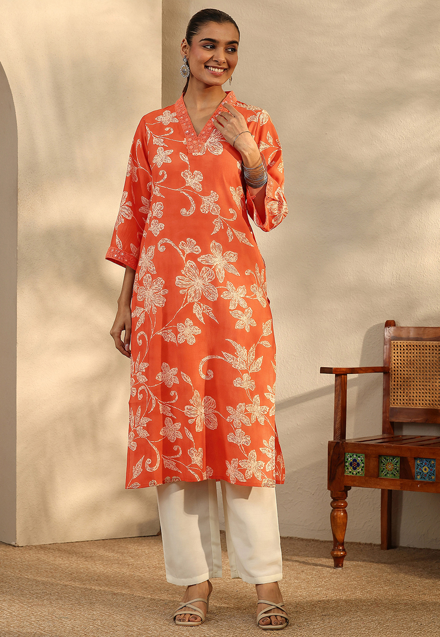 LIBAS Floral Print V-Neck Straight Kurta-image-40