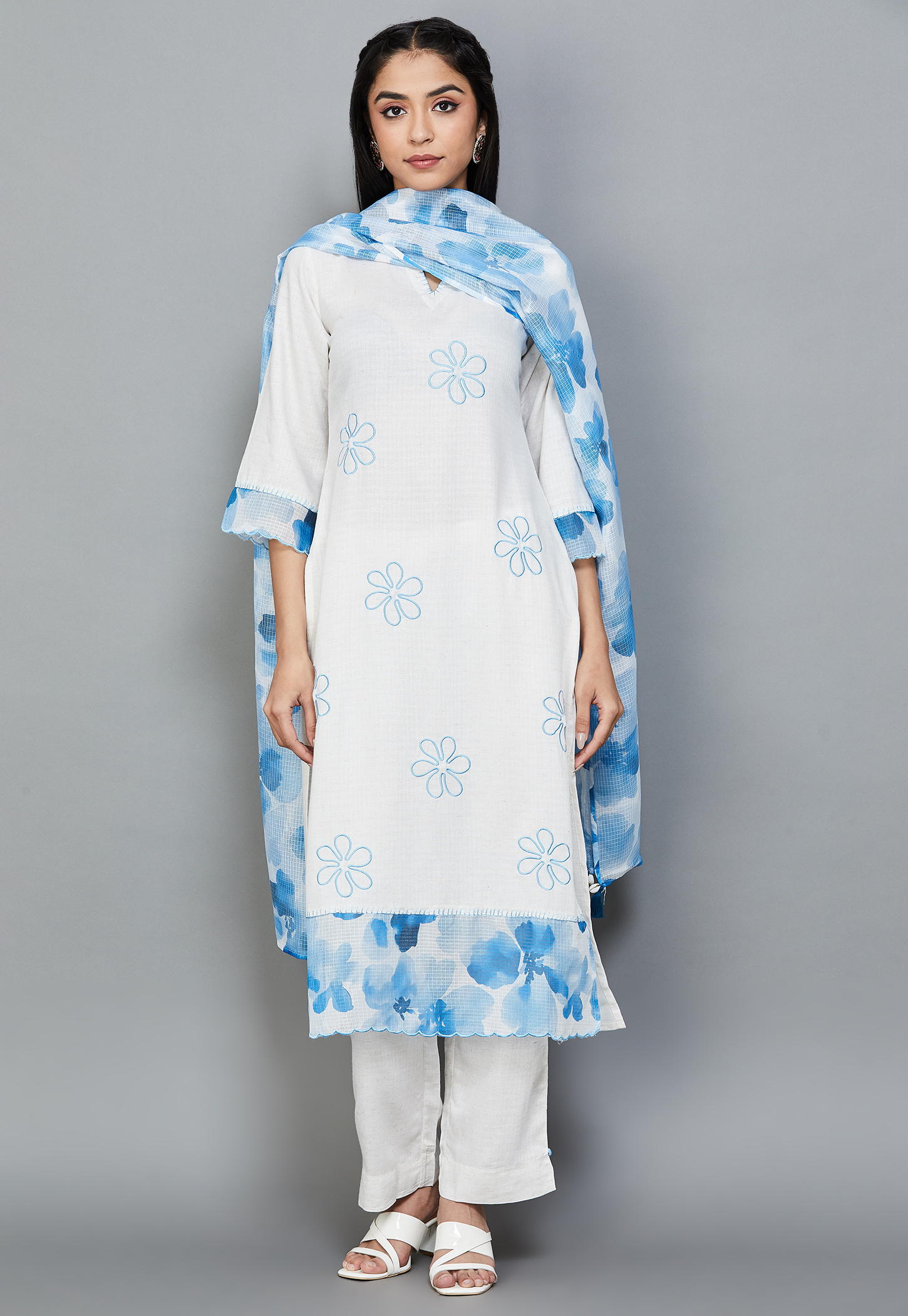 LIBAS Embroidered Straight Kurta Set-picture-32