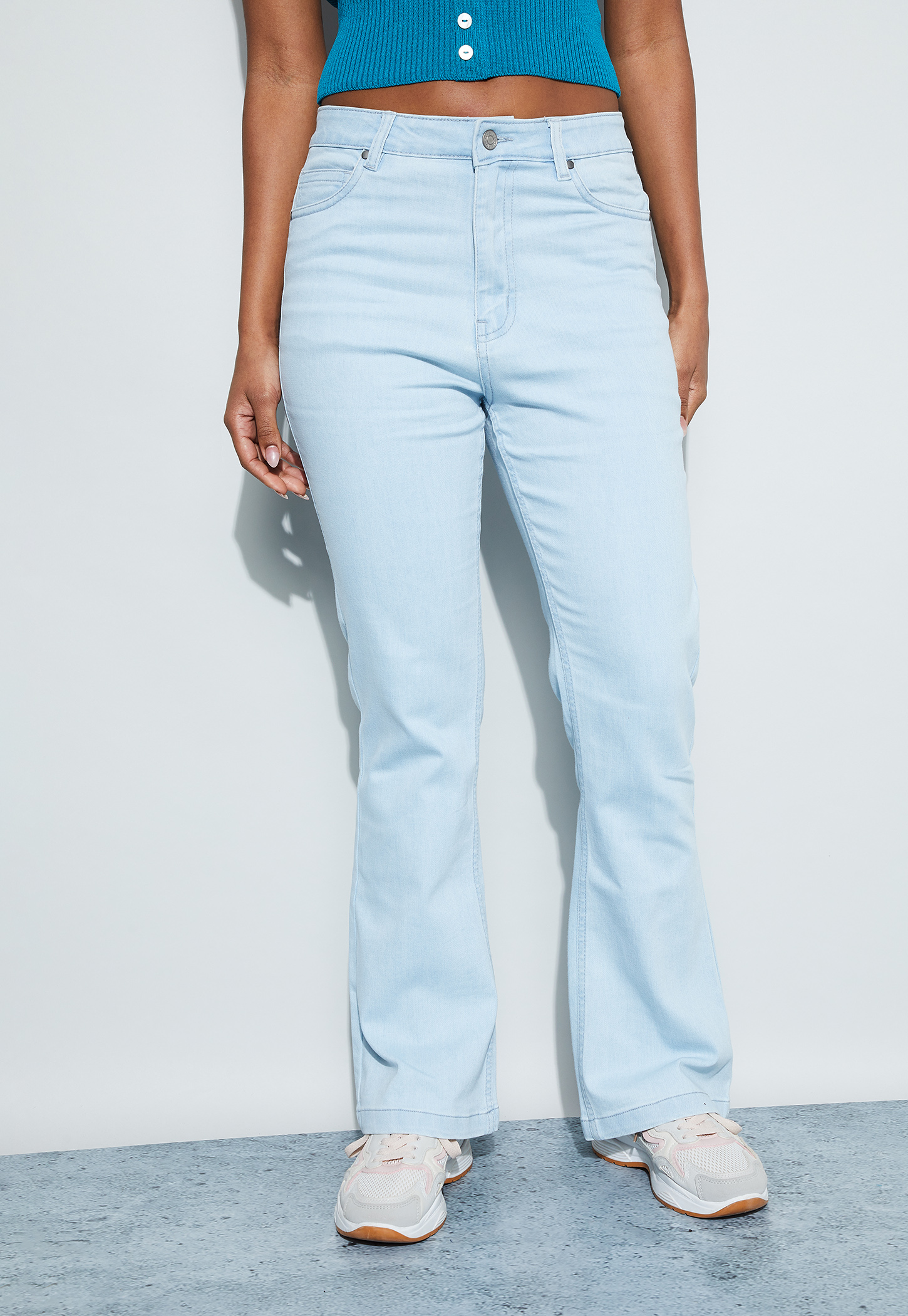 GINGER Washed Bootcut Jeans-picture-31
