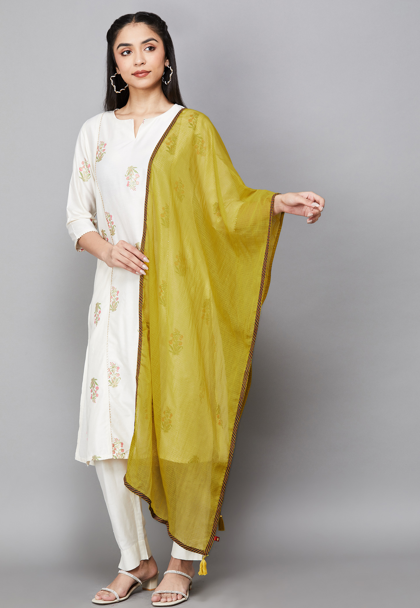 SPAN Checked Dupatta-picture-12