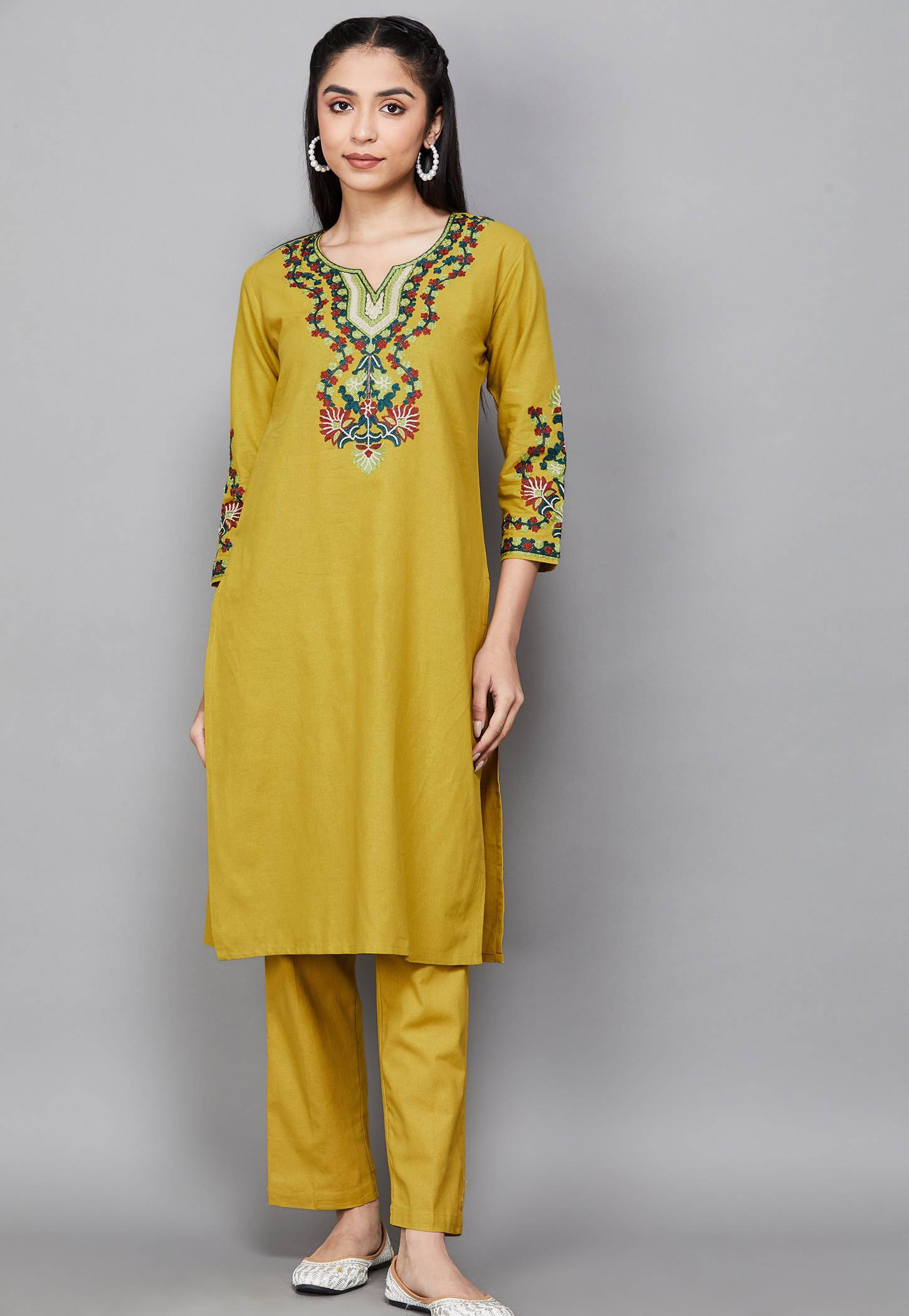 SPAN Embroidered Straight Kurta Set-picture-53
