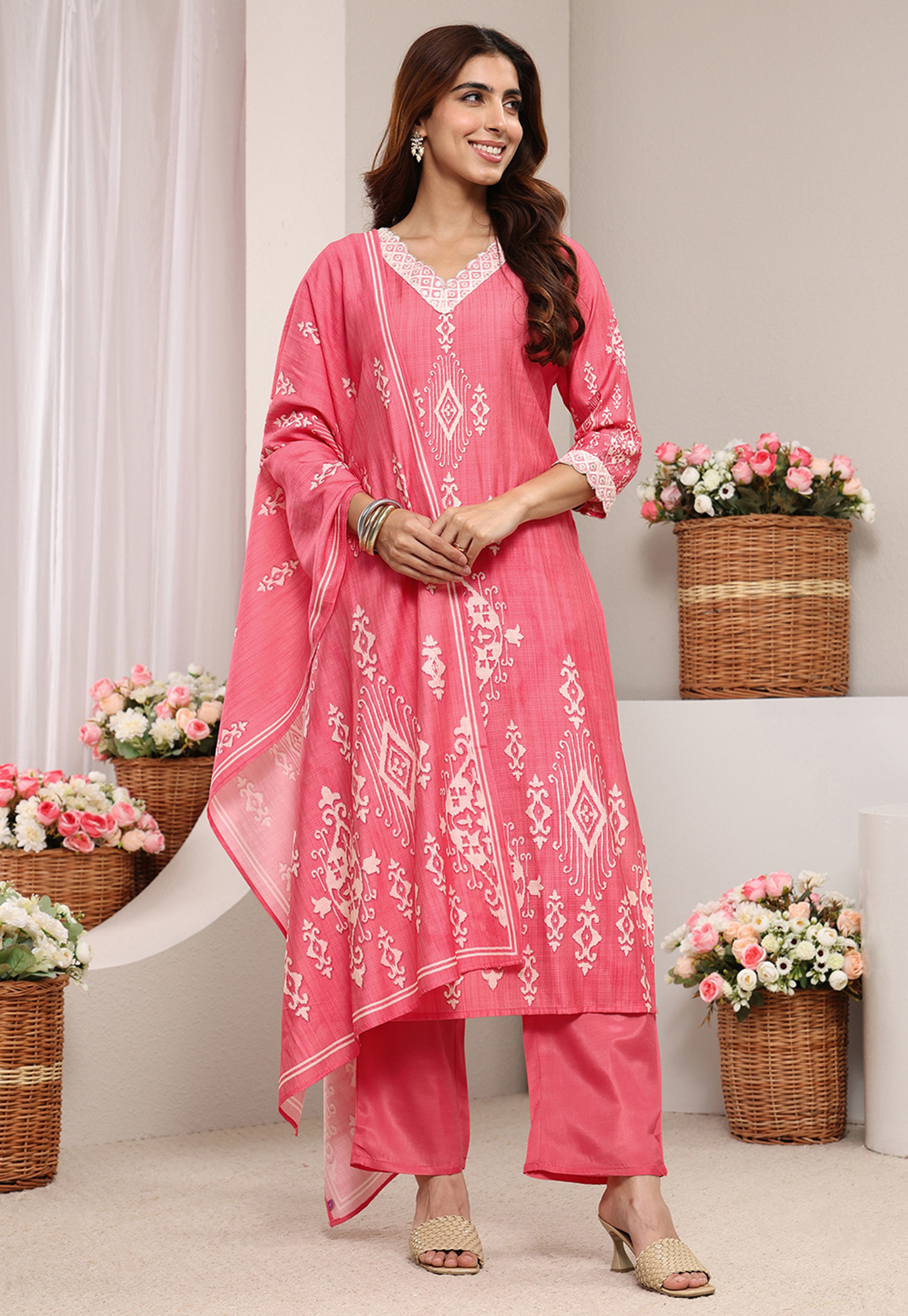 LIBAS Ethnic Motif Straight Kurta Set-picture-46
