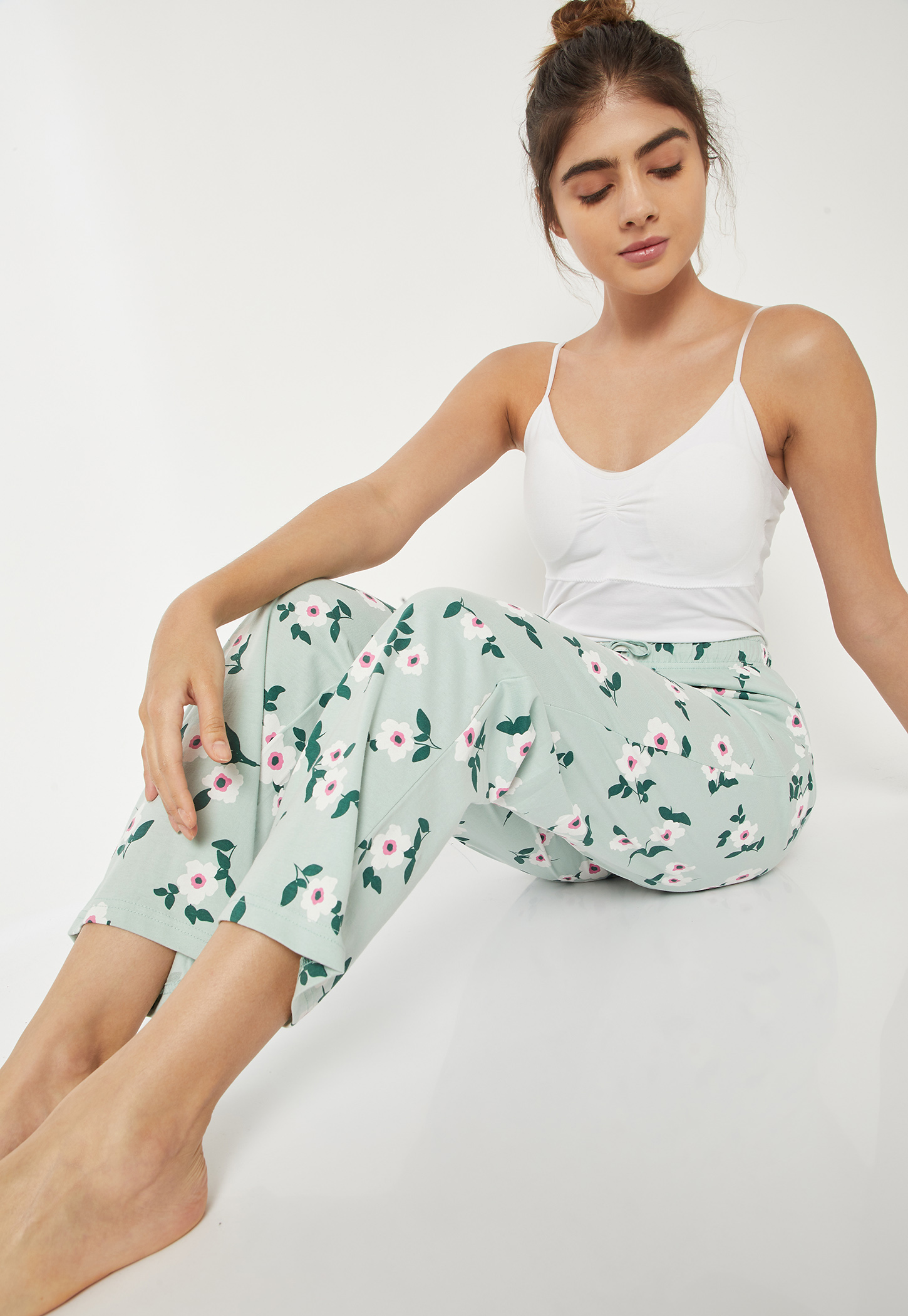 Women Floral Print Pyjamas-picture-19