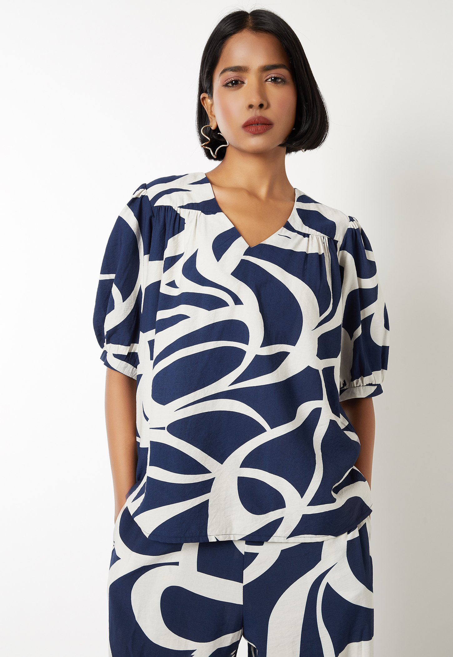 Women Printed Puffed Sleeve Top-picture-48