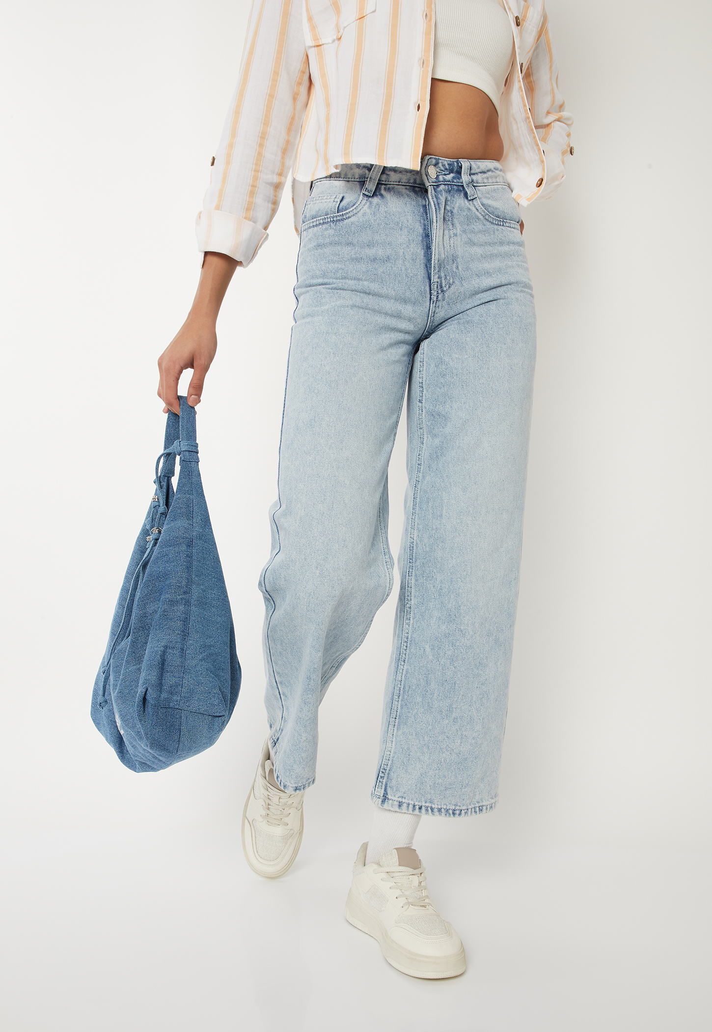 Women Washed Wide Leg Jeans-picture-40