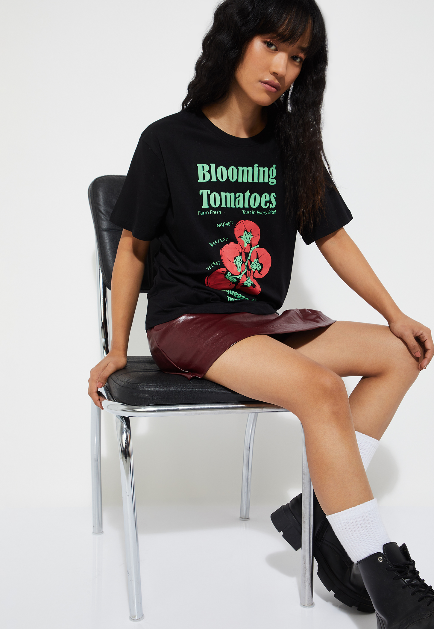URB_N Women Relaxed Fit Graphic Print T-shirt-image-8