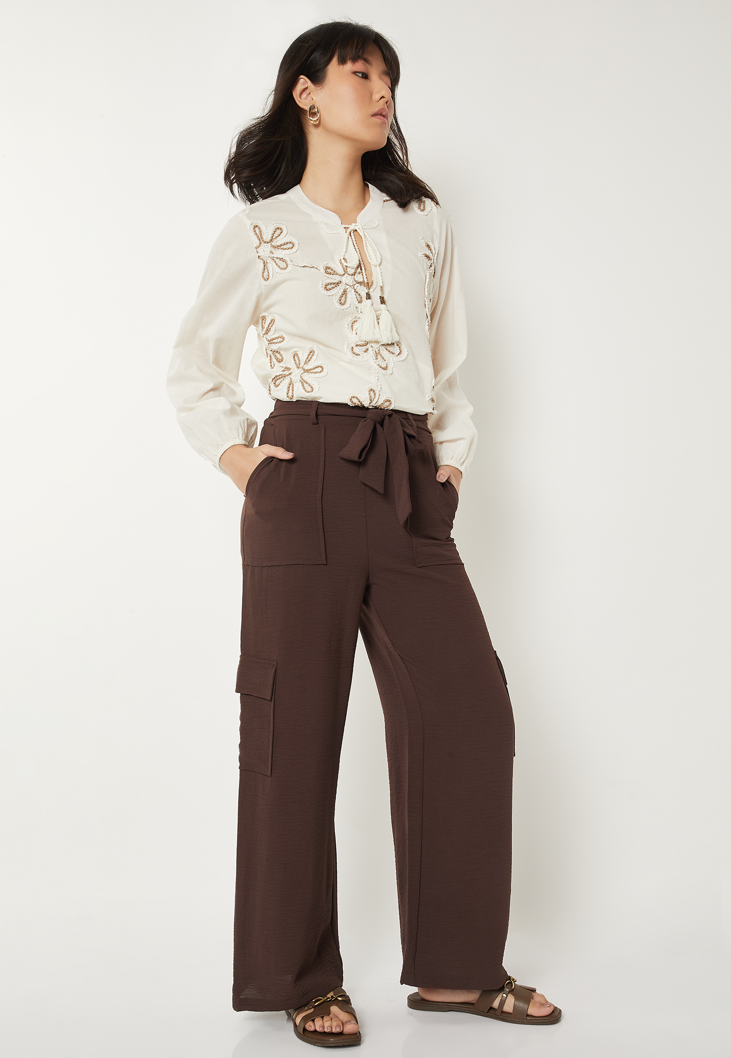 Women Solid Loose Fit Cargo Trousers-picture-35