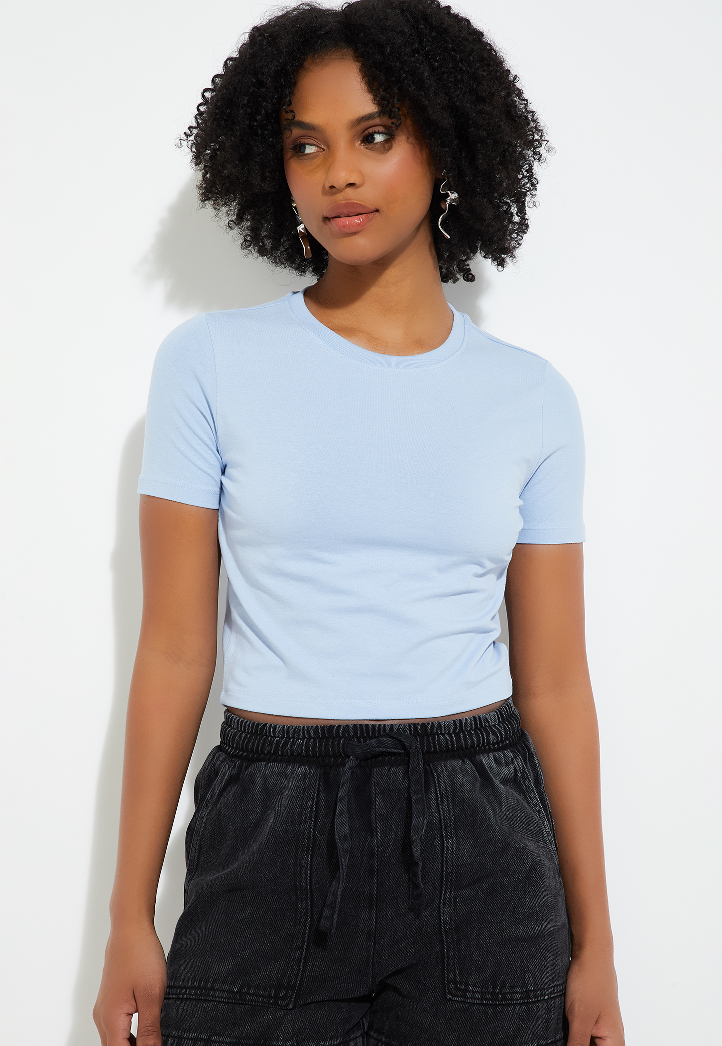 ALAYA F x URB_N Women Solid Crop Top-picture-34