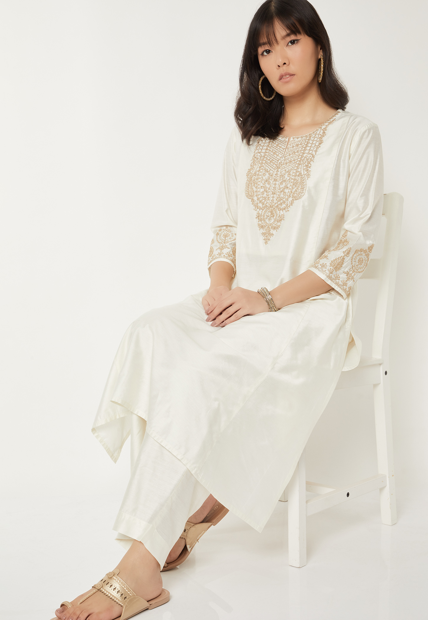 Women Embroidered Straight Kurta Set-picture-43