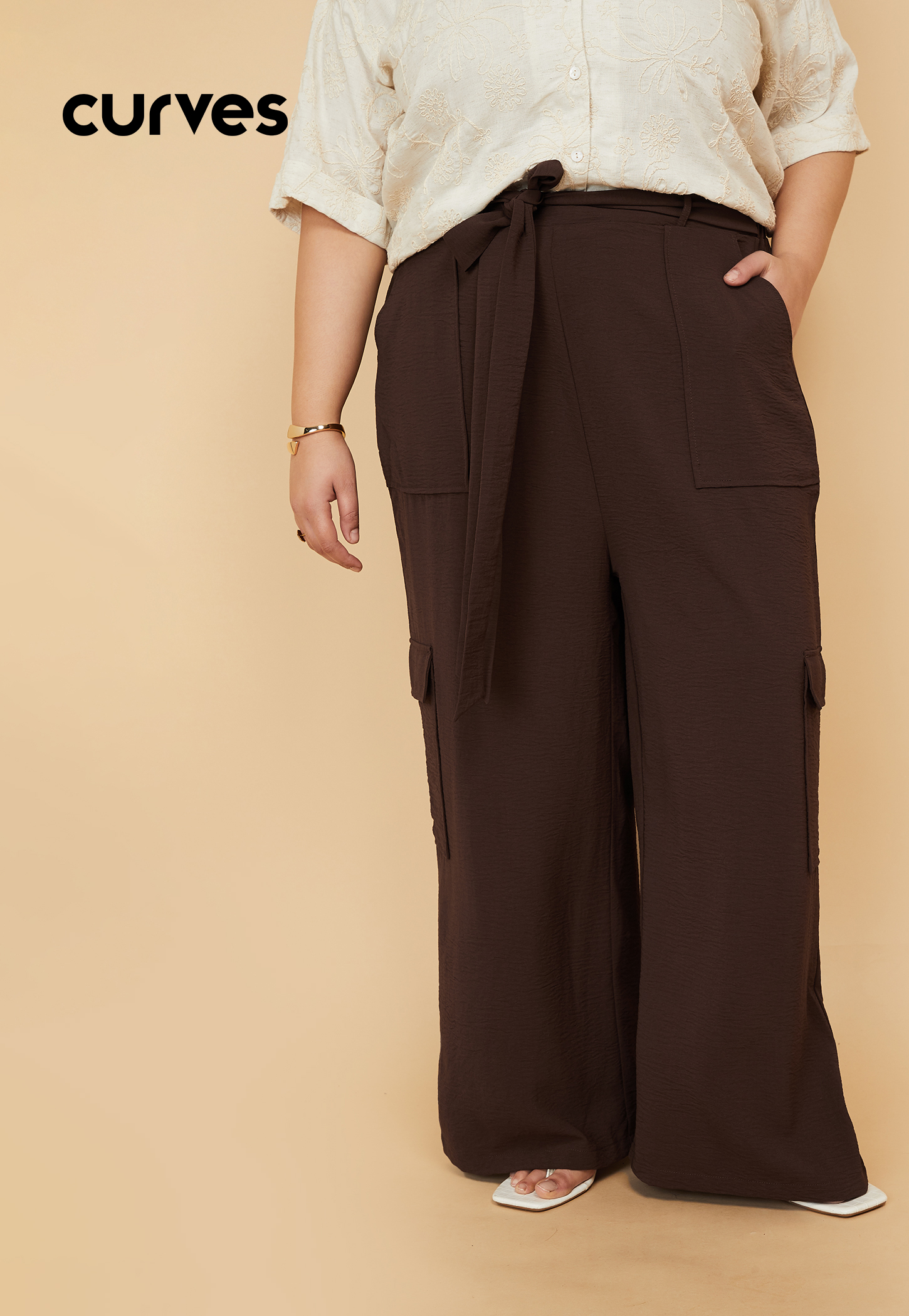 Women Solid Loose Fit Cargo Trousers-picture-33