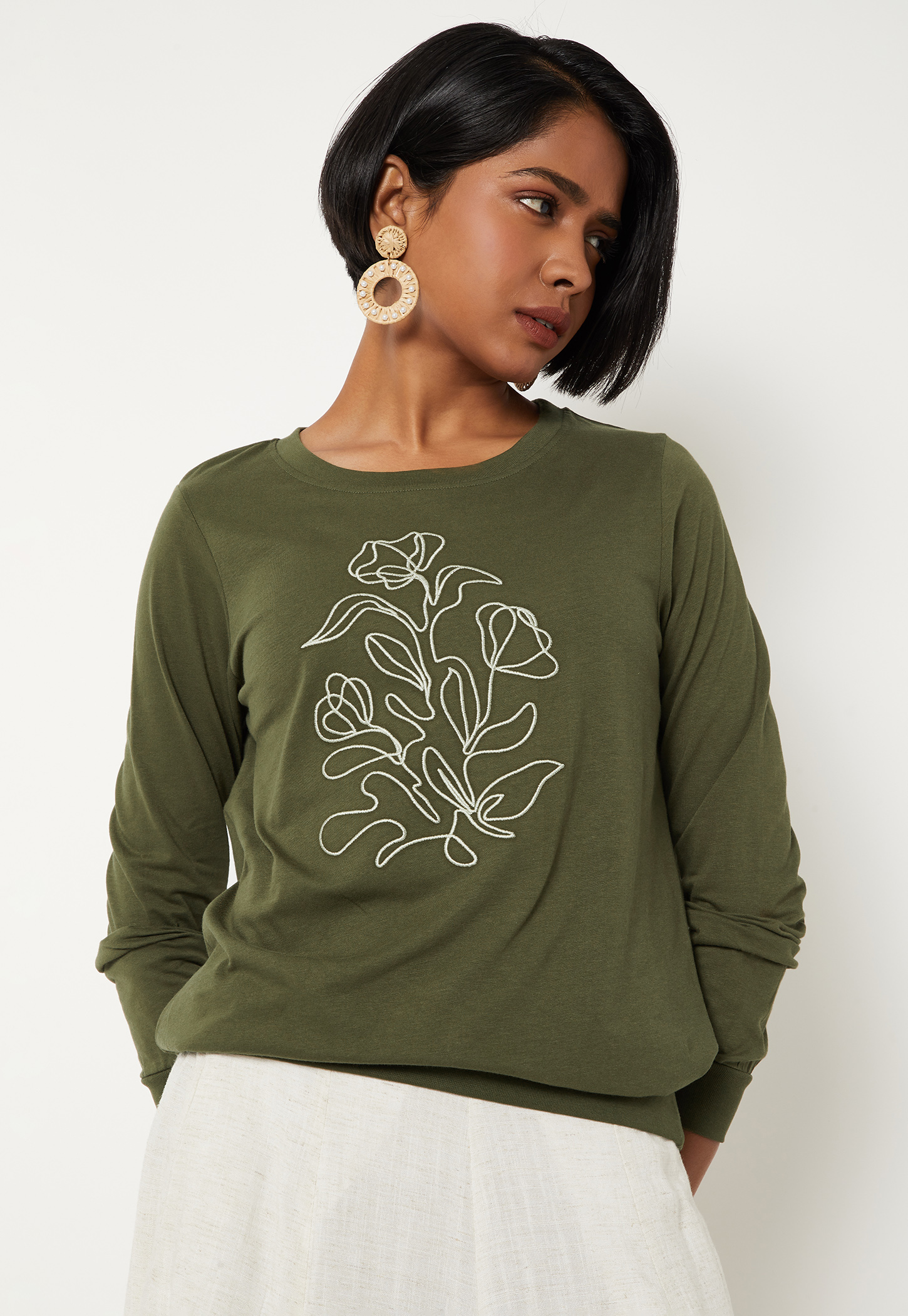 Women Embroidered T-shirt-picture-40