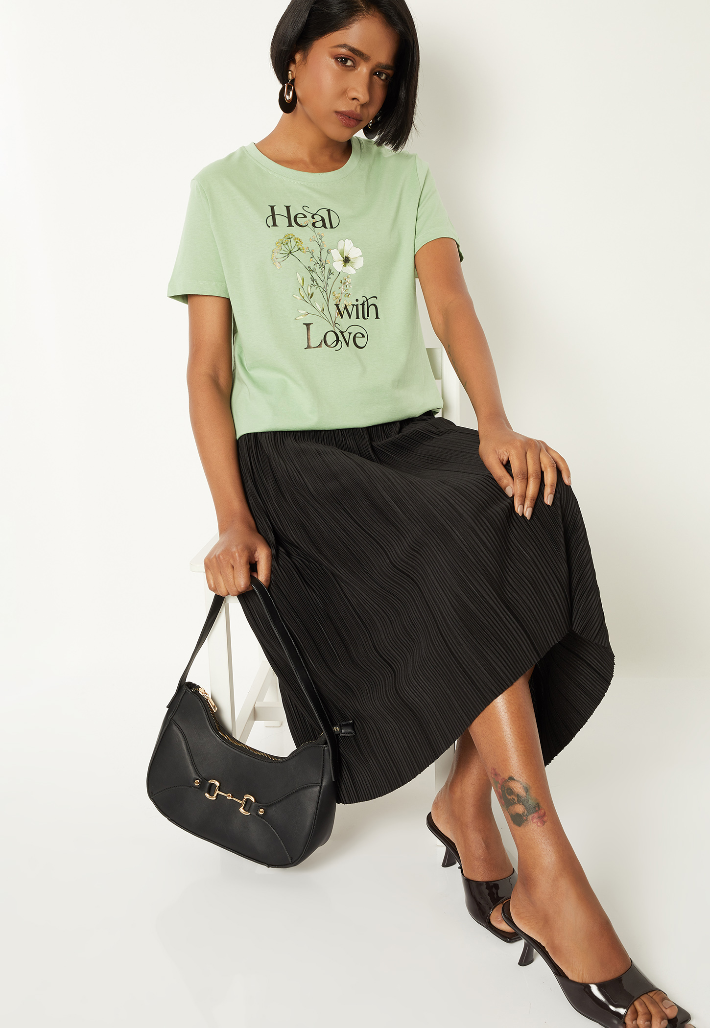 Women Graphic Print T-shirt-picture-20