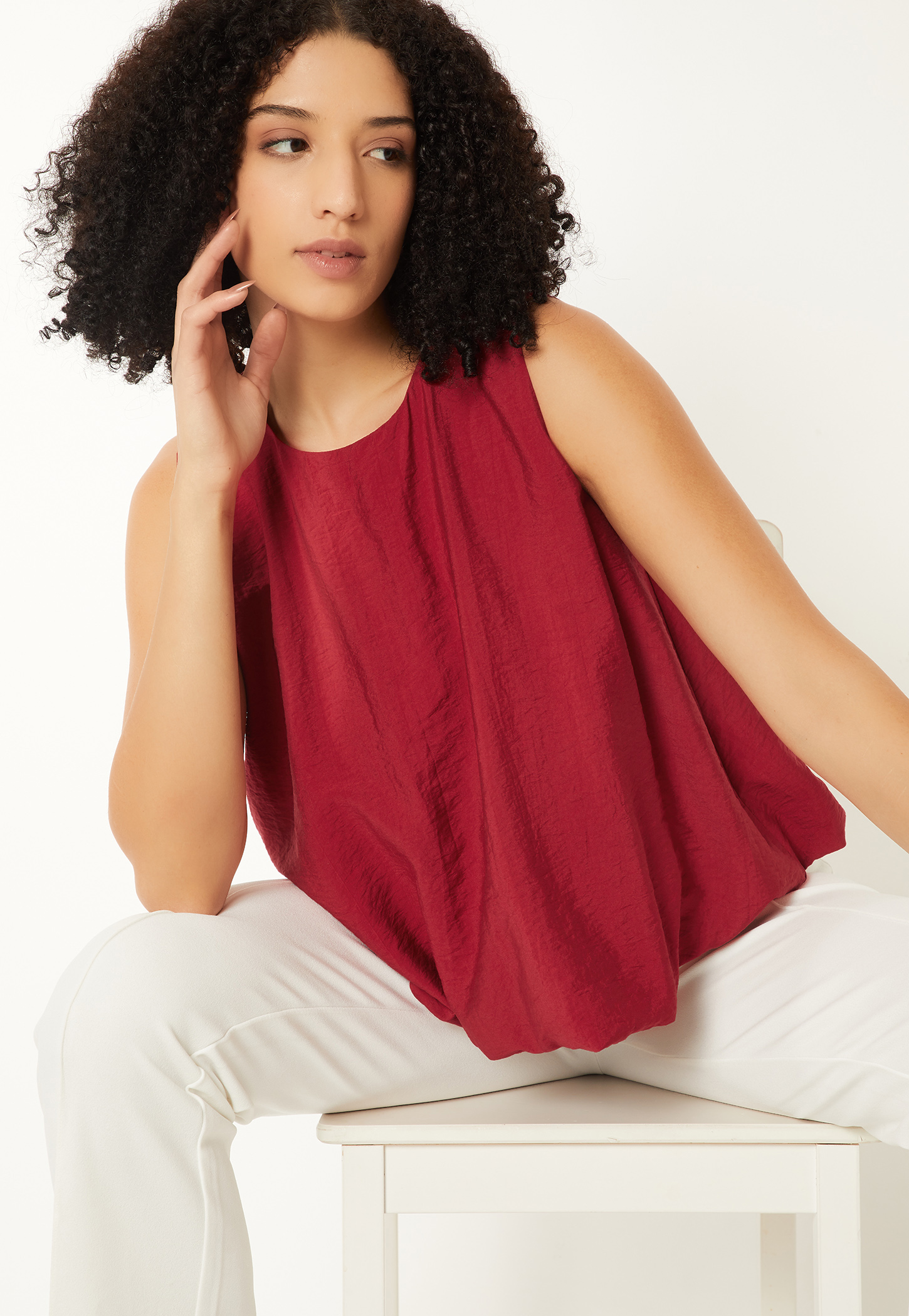 Women Solid Bubble Hem Top-picture-36