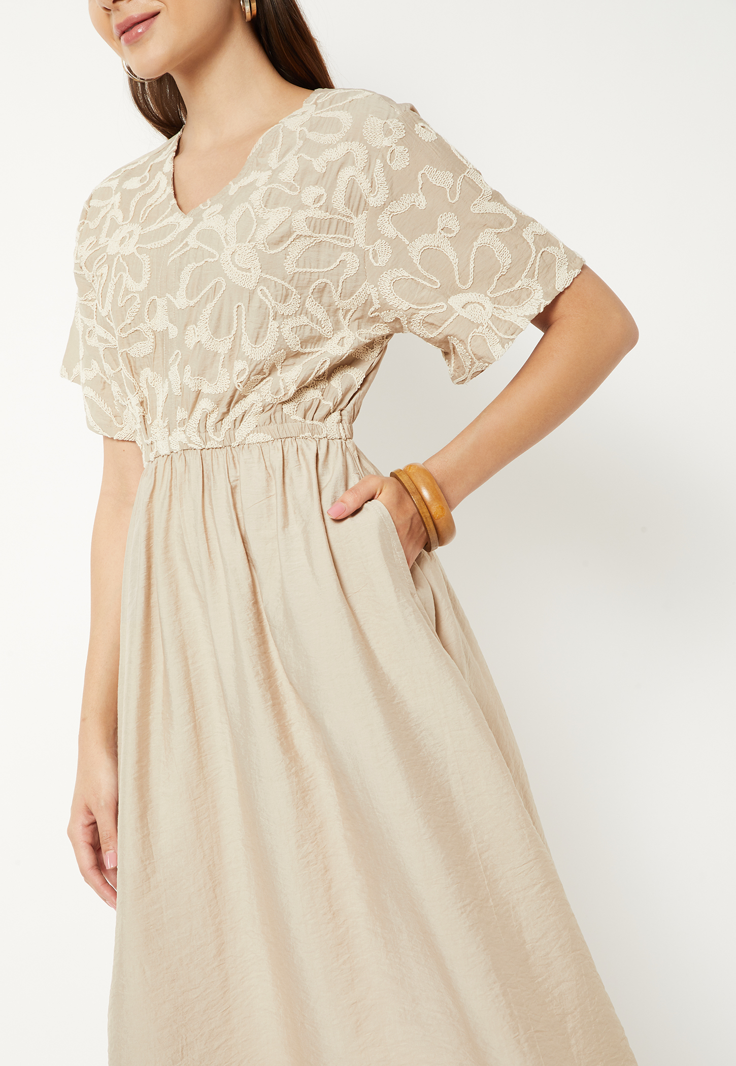 Buy Ethnic Dresses for Women Online in India | Max Fashion