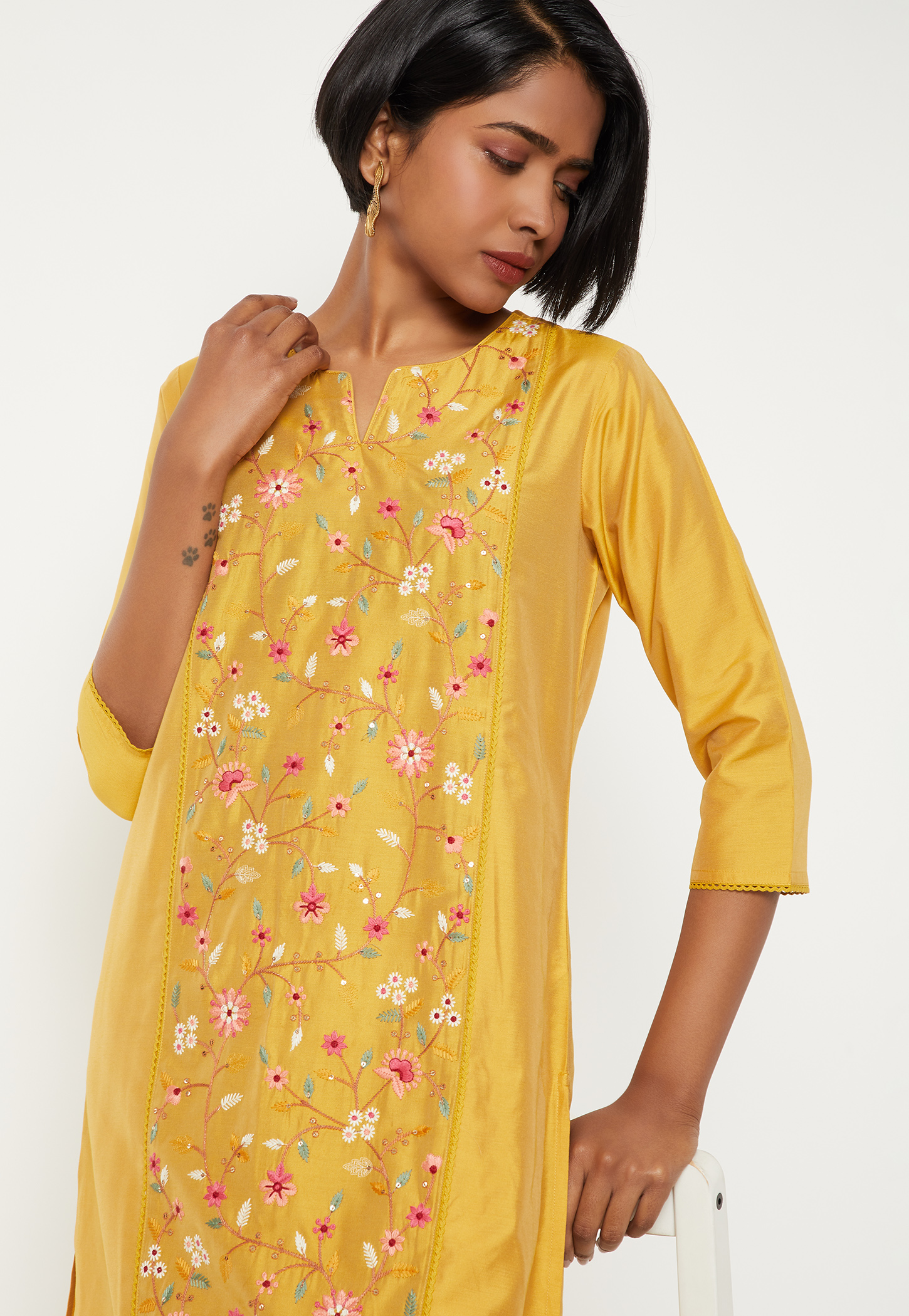 Women Embroidered Straight Kurta-picture-48