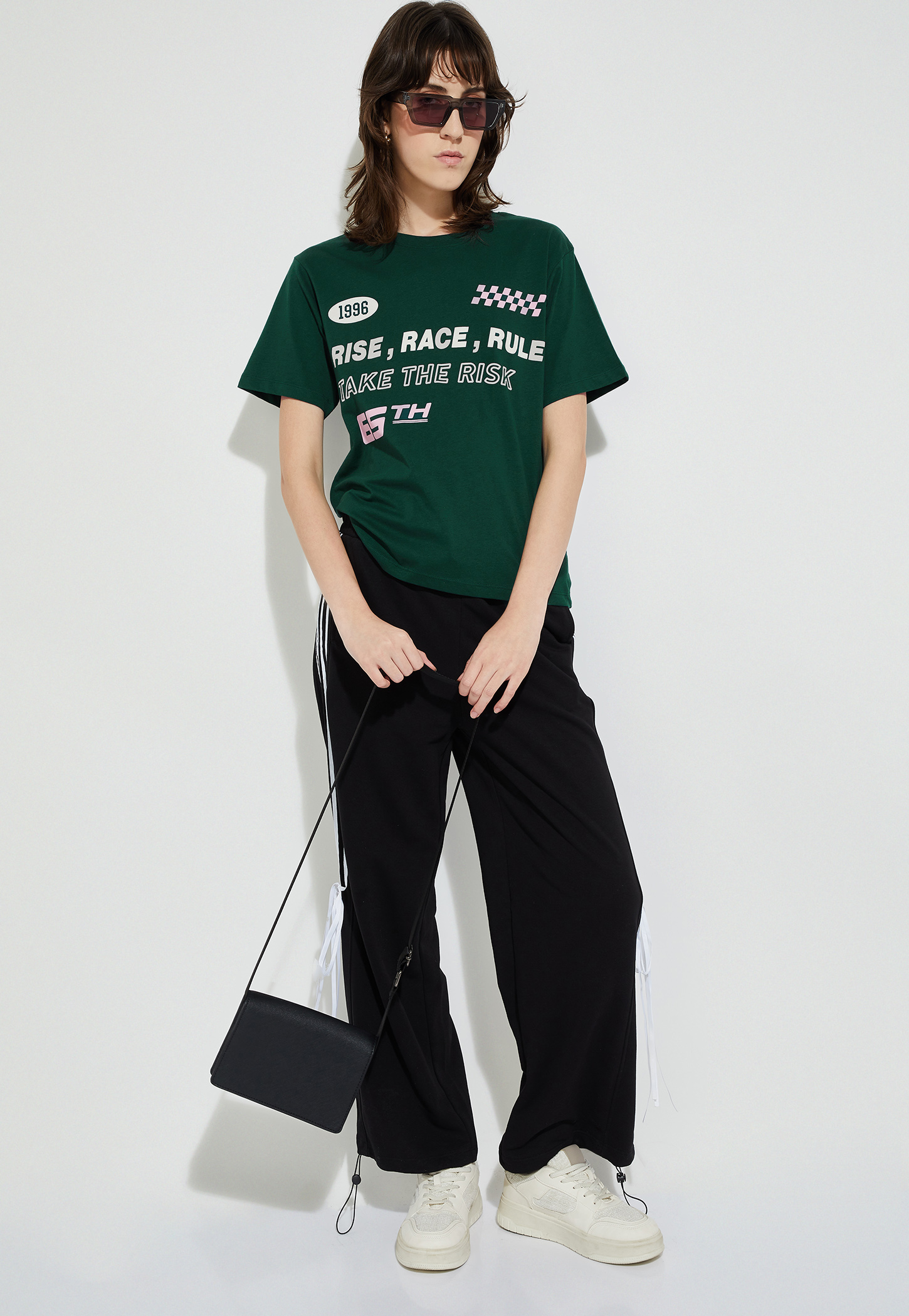 URB_N Women Graphic Print Relaxed Fit T-shirt-image-5