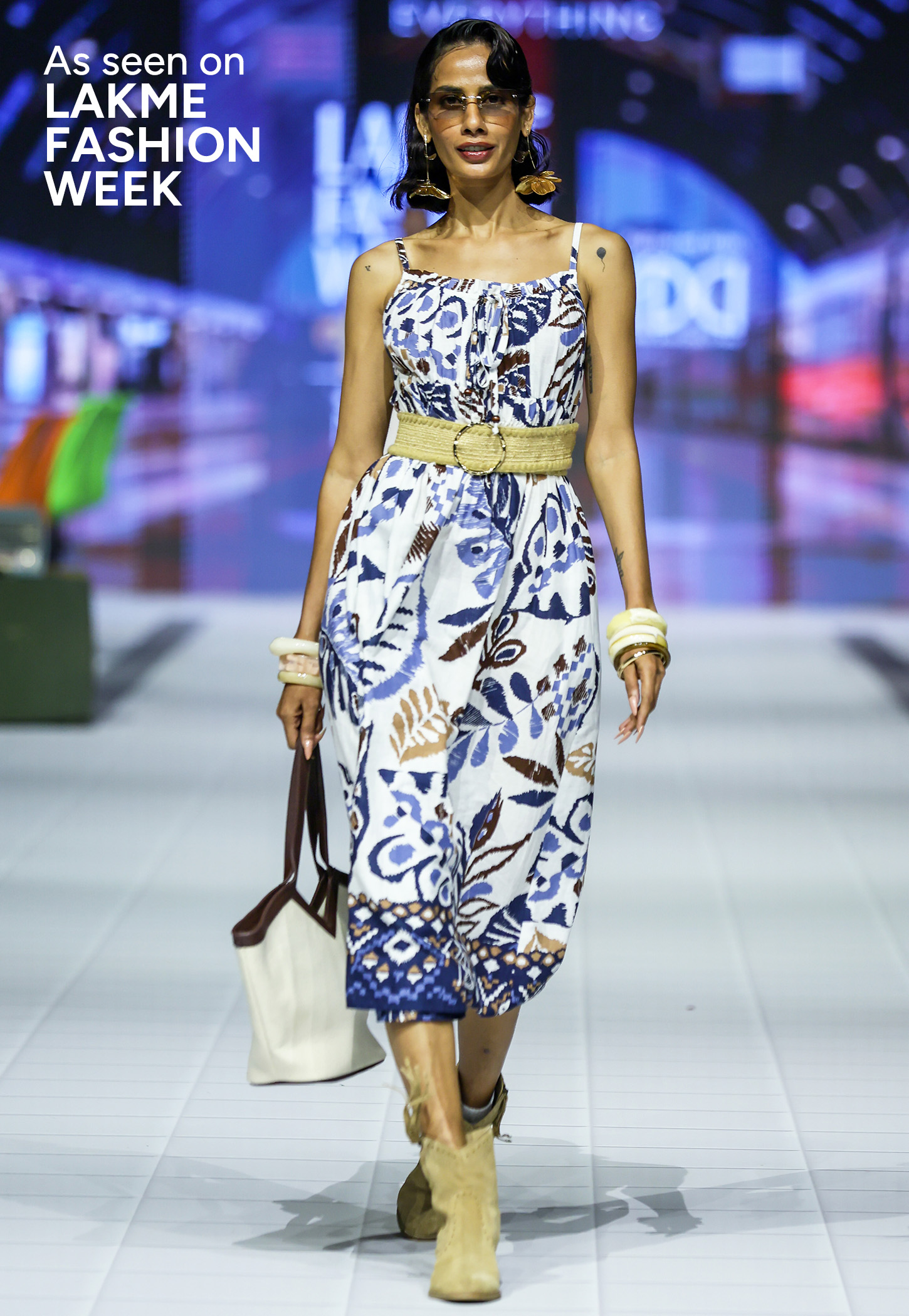 Women Printed A-line Midi Dress-picture-30
