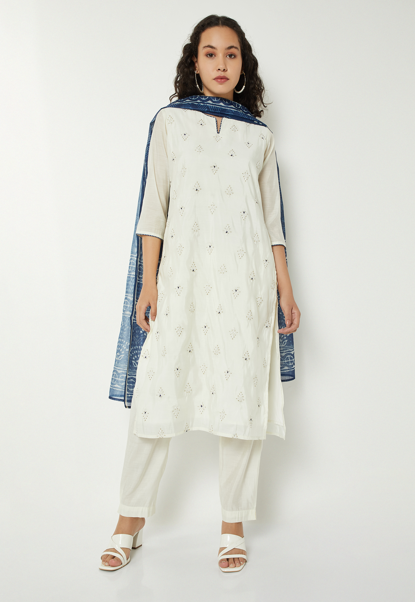 Women Embroidered Straight Kurta Set-picture-41