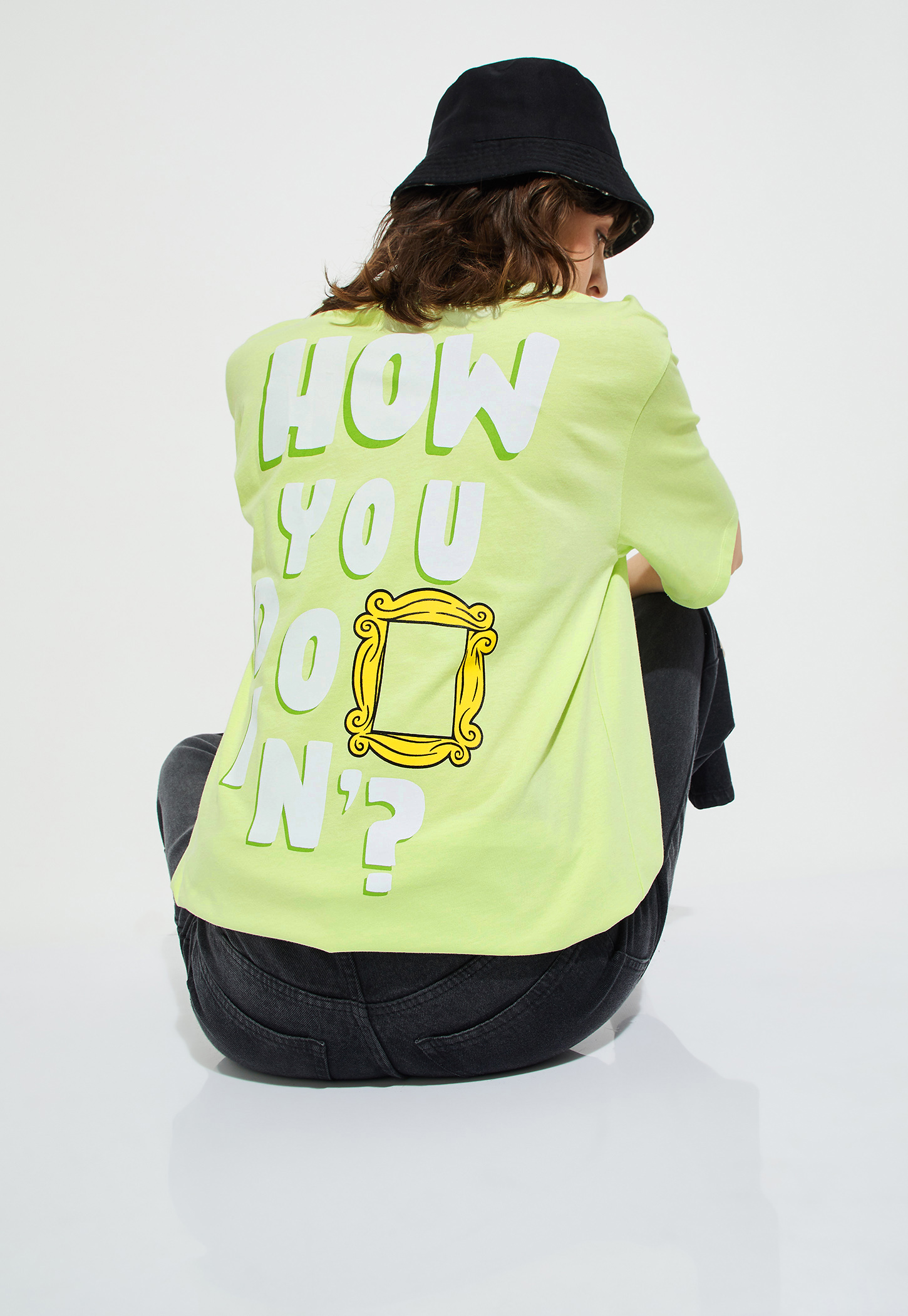 URB_N Women Friends Print Oversized T-shirt-picture-30