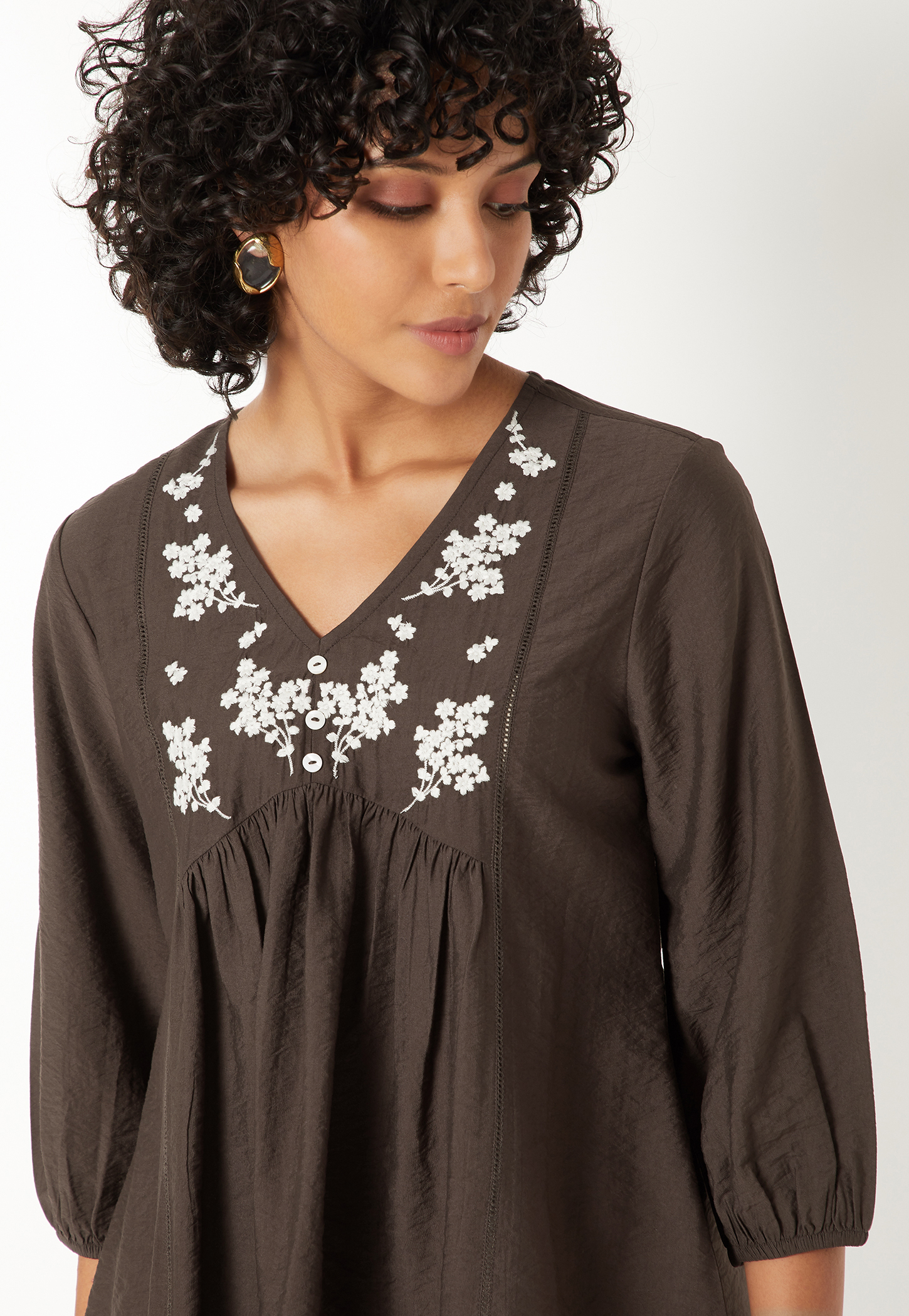 Women Embroidered Tunic-picture-17