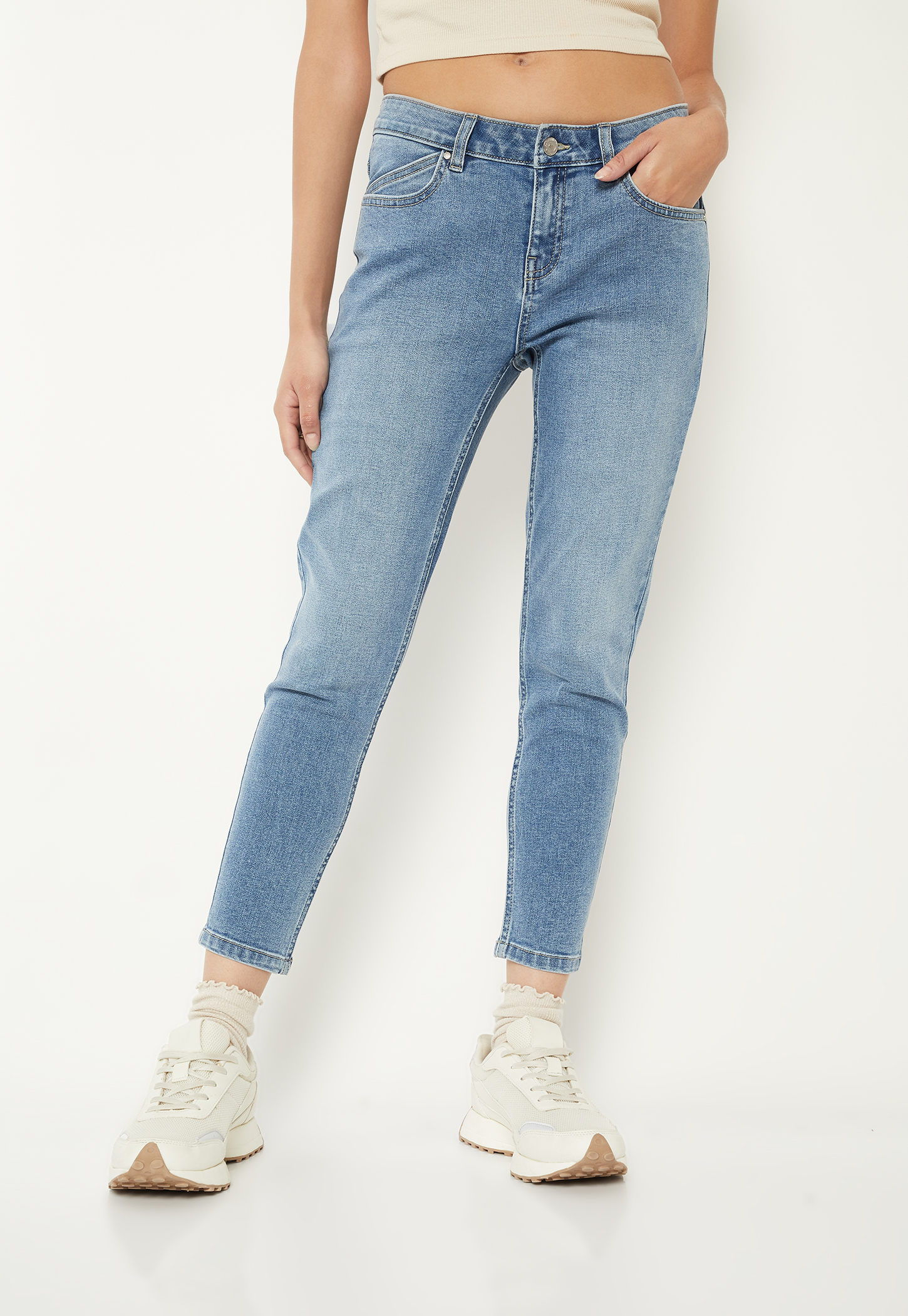 Women Washed Skinny Fit Jeans-picture-28