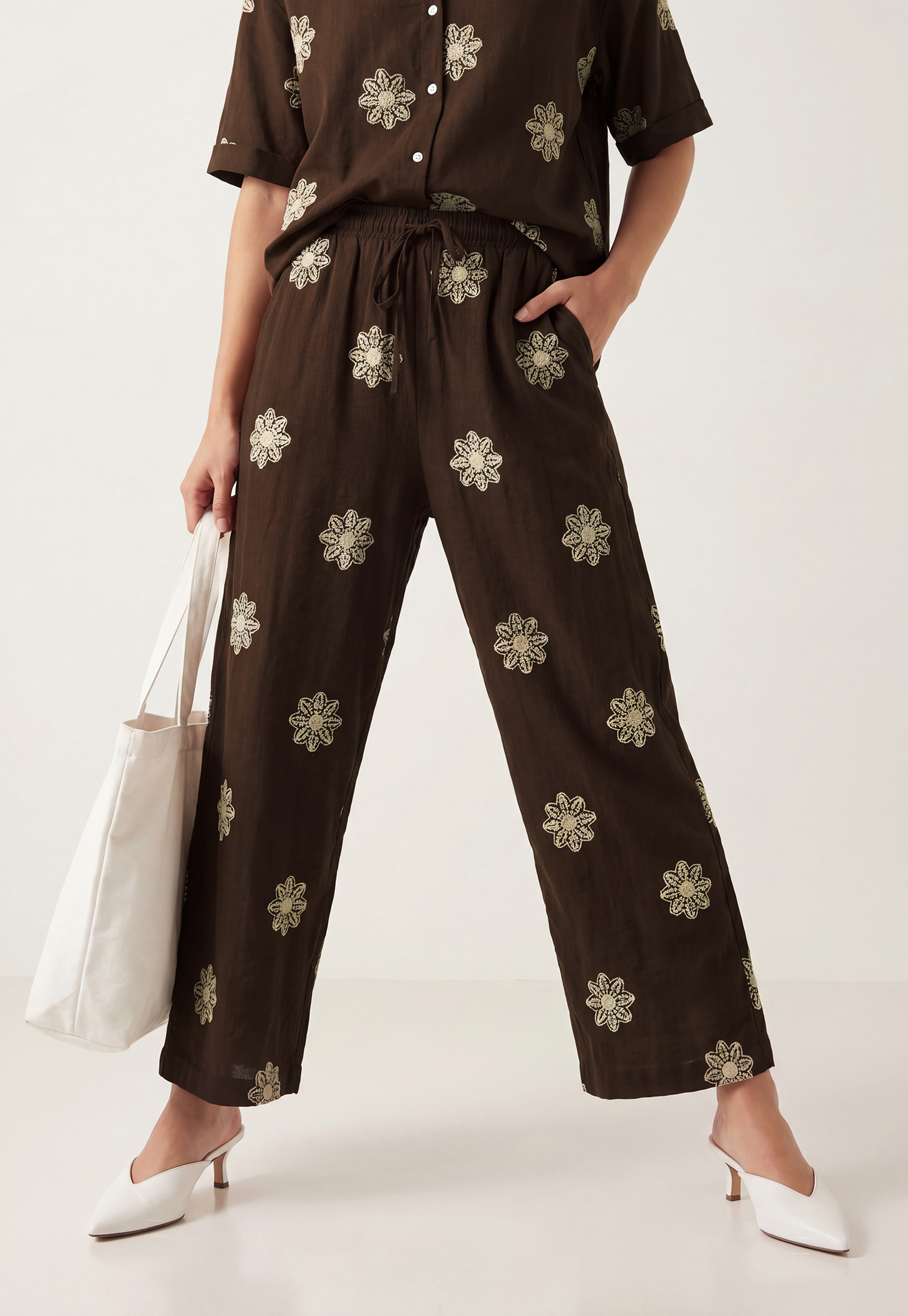 Women Embroidered Trousers-picture-51