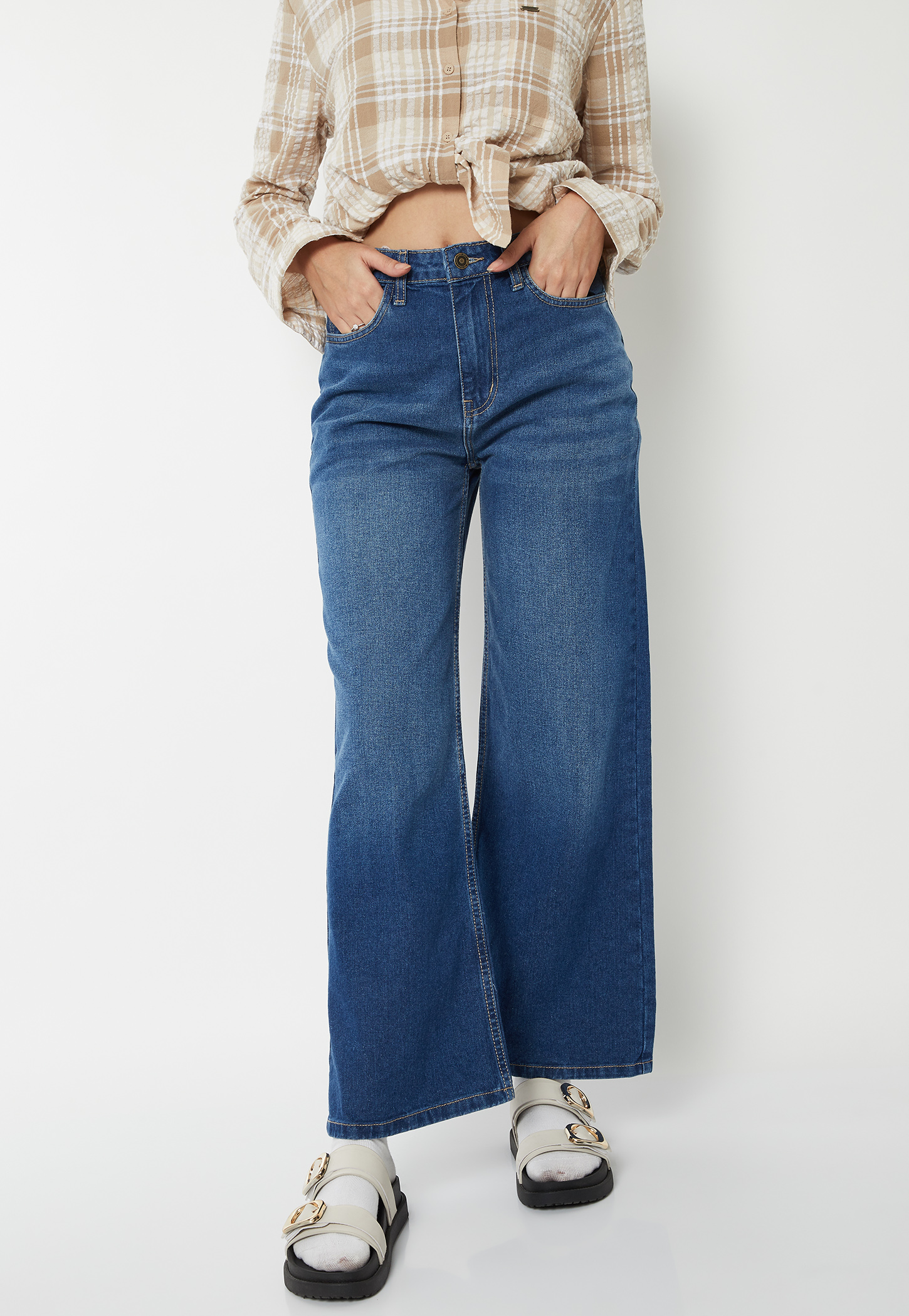 Women Washed Wide Leg Jeans-picture-39