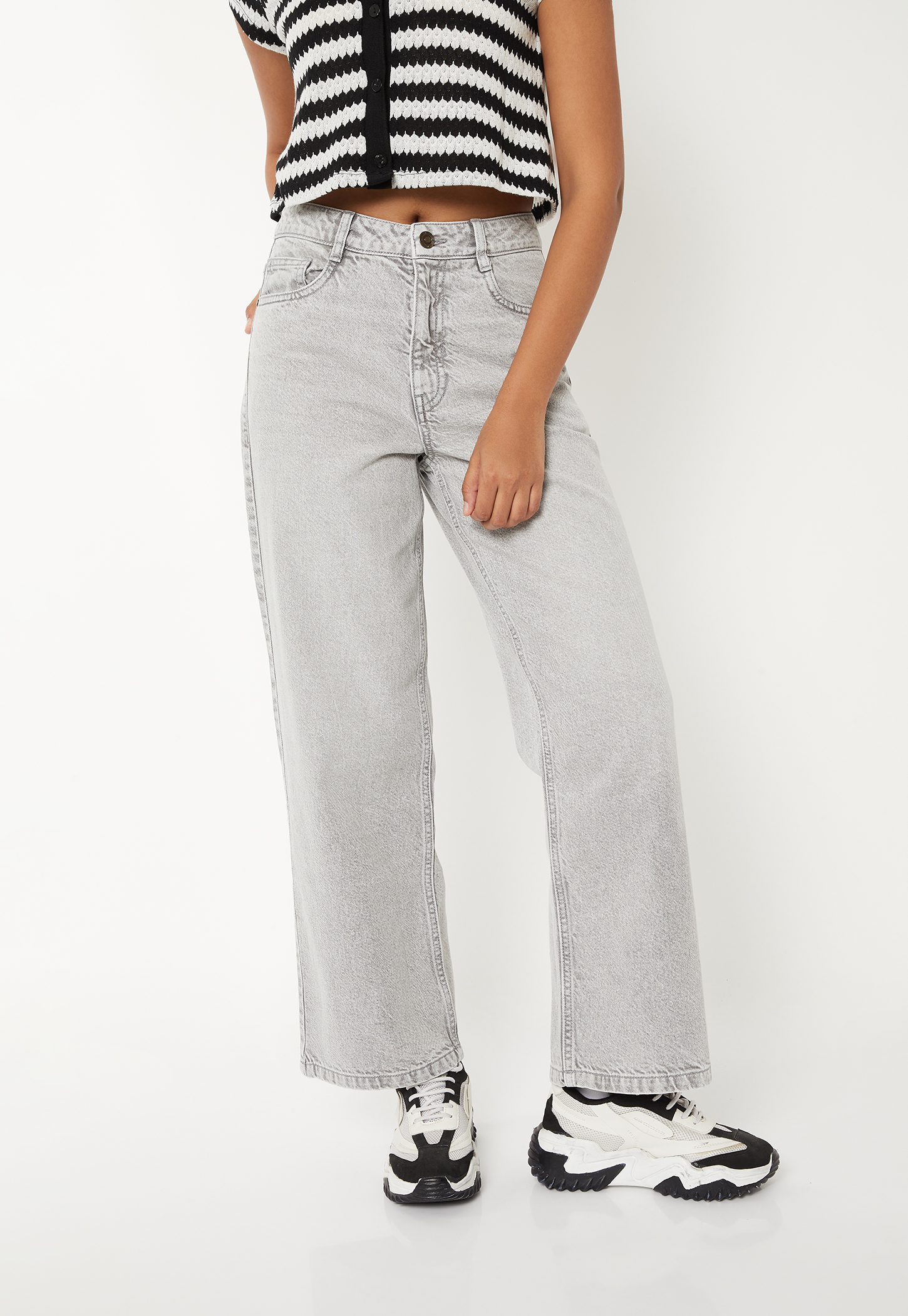 Women Stonewash Wide Leg Jeans-picture-26